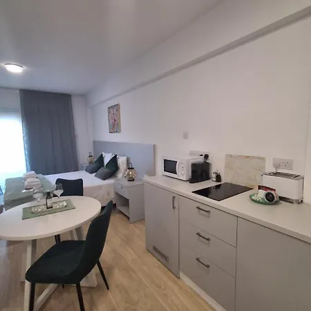 Appartamento Lazuli Center 161 - 100 M From The Larnaca