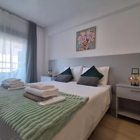 Appartamento Lazuli Center 161 - 100 M From The Larnaca