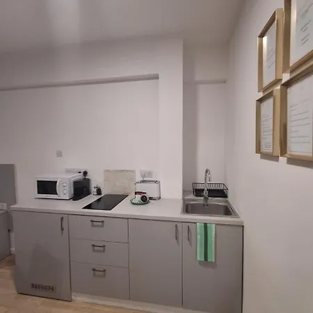 Lazuli Center 161 - 100 M From The