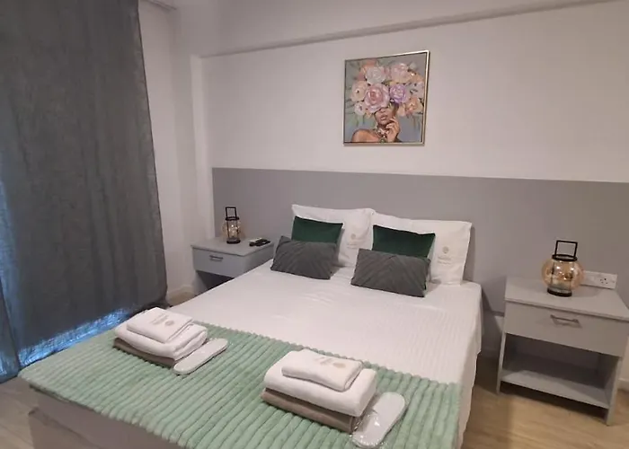 アパート Lazuli Center 161 - 100 M From The *