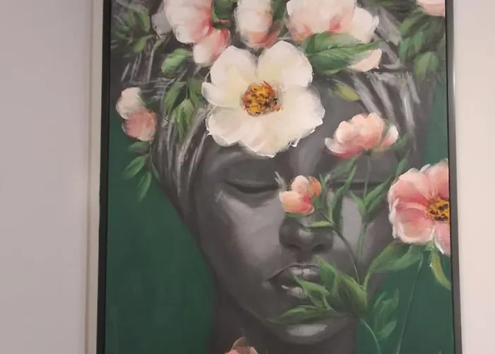 アパート Lazuli Center 161 - 100 M From The